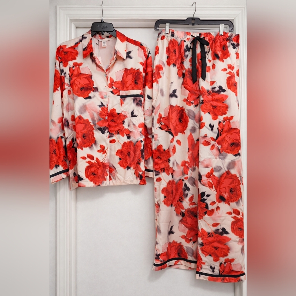 Victoria’s Secret Red Floral Satin Pajama Set | NWT | Size L